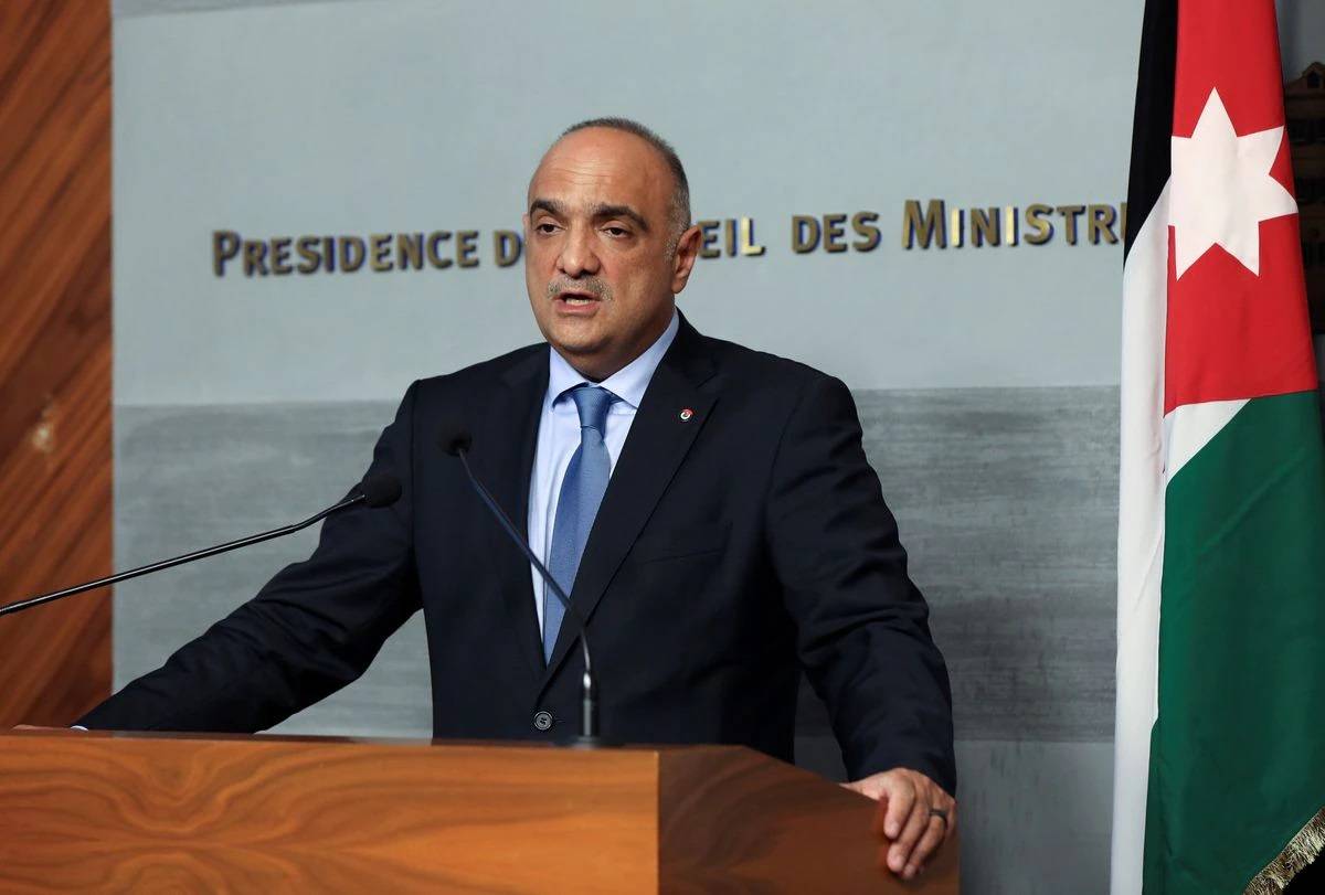 PM reshuffles cabinet in shakeup to spur IMF-guided reforms PM reshuffles cabinet in shakeup to spur IMF-guided reforms
