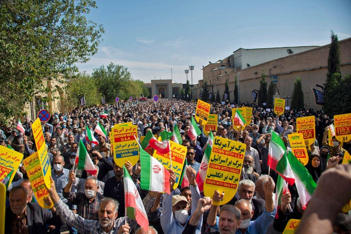 Iran says bomb attack foiled in Shiraz on day of shooting