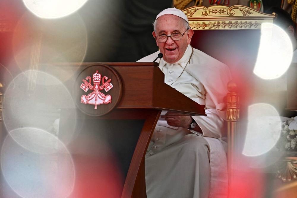 A Bahreïn, le pape appelle à l'unité face à la logique des 