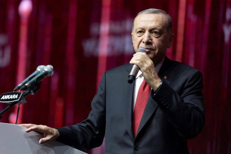Erdogan says constitutional change will protect families against 'perverse trends'