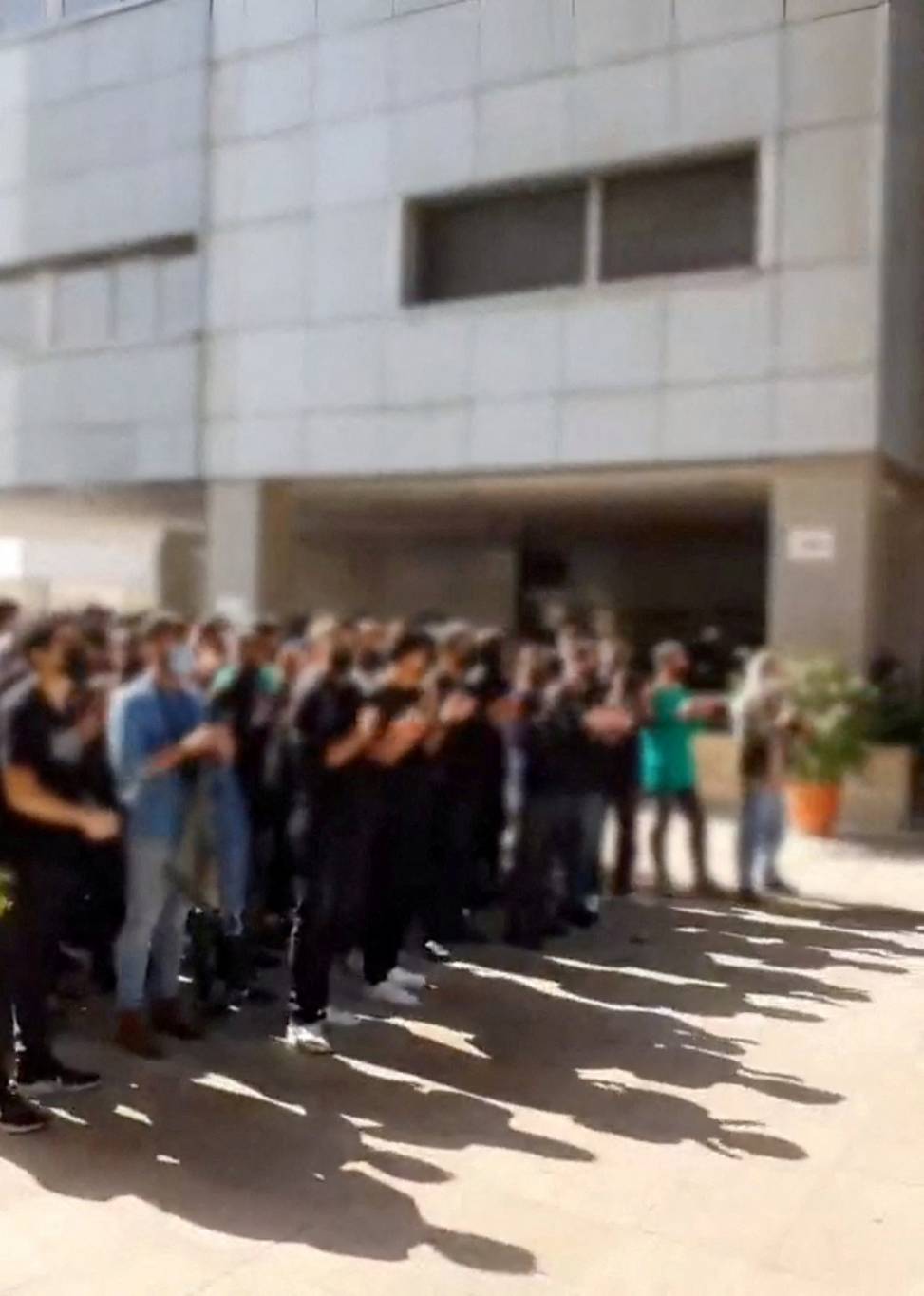 Des manifestations malgré une mise en garde des gardiens de la révolution