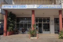 Arrêt obligé du voyage qui passe par la route de Damas, la laiterie Massabki est devenue un lieu culte. Photo Michèle Aoun