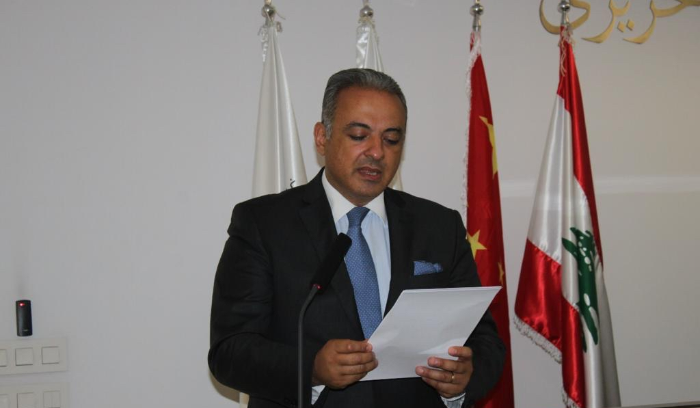 L’Association arabo-chinoise pour la coopération et le développement honore des étudiants diplômés et stagiaires