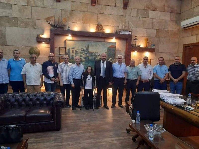 À Tripoli, un conseil municipal à deux têtes