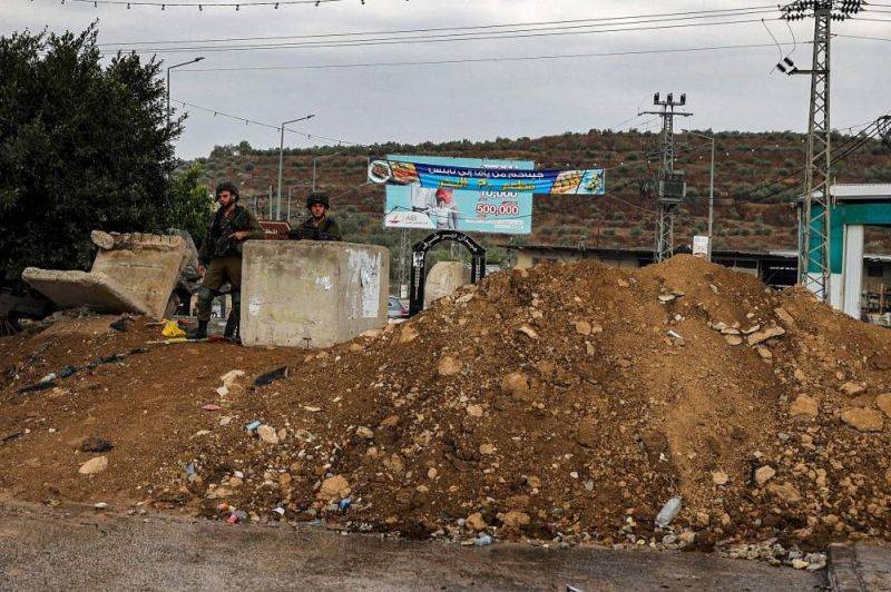 Israeli forces kill Palestinian youth in the West Bank, health officials say Israeli forces kill Palestinian youth in the West Bank, health officials say