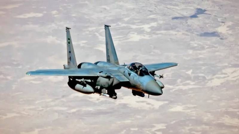 Saudi F-15S jet crashes during drill, pilots eject unharmed