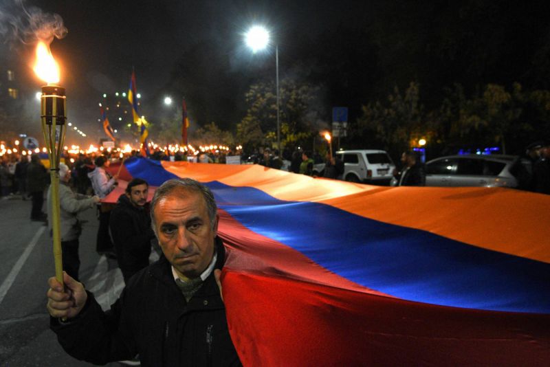 L'Arménie propose une zone démilitarisée au Karabakh et à sa frontière avec l'Azerbaïdjan