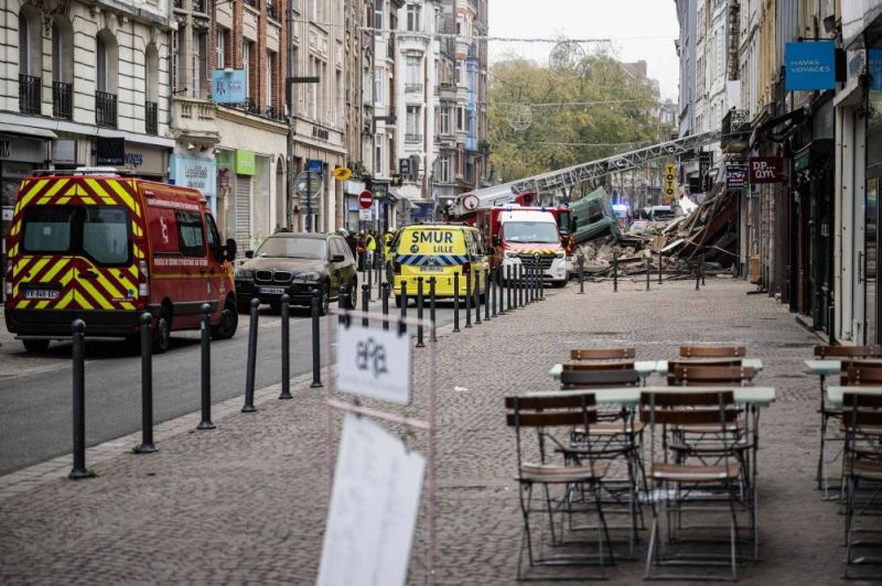 Deux immeubles s'effondrent en plein centre de Lille, un disparu
