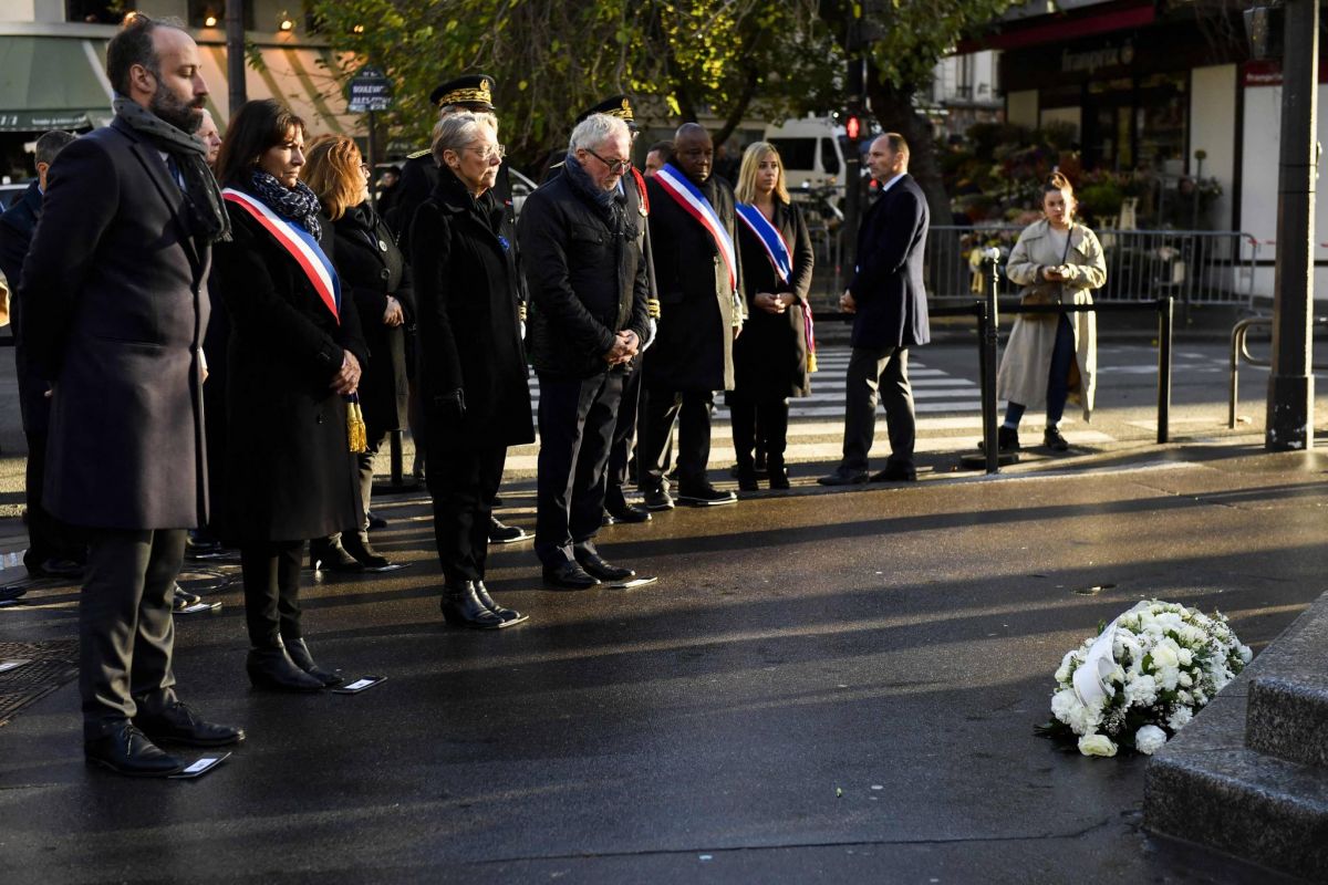 La France commémore les attentats du 13-Novembre, sept ans après