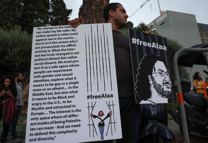 Egypt authorities intervene to maintain health of hunger striker Alaa Abd El Fattah, family says