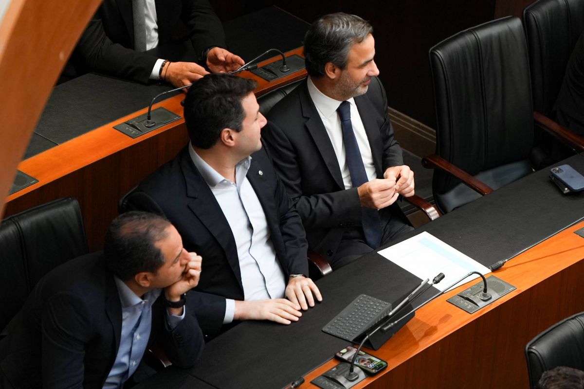 Des députés hostiles au Hezbollah déterminés à relever le défi de l’unification des choix
