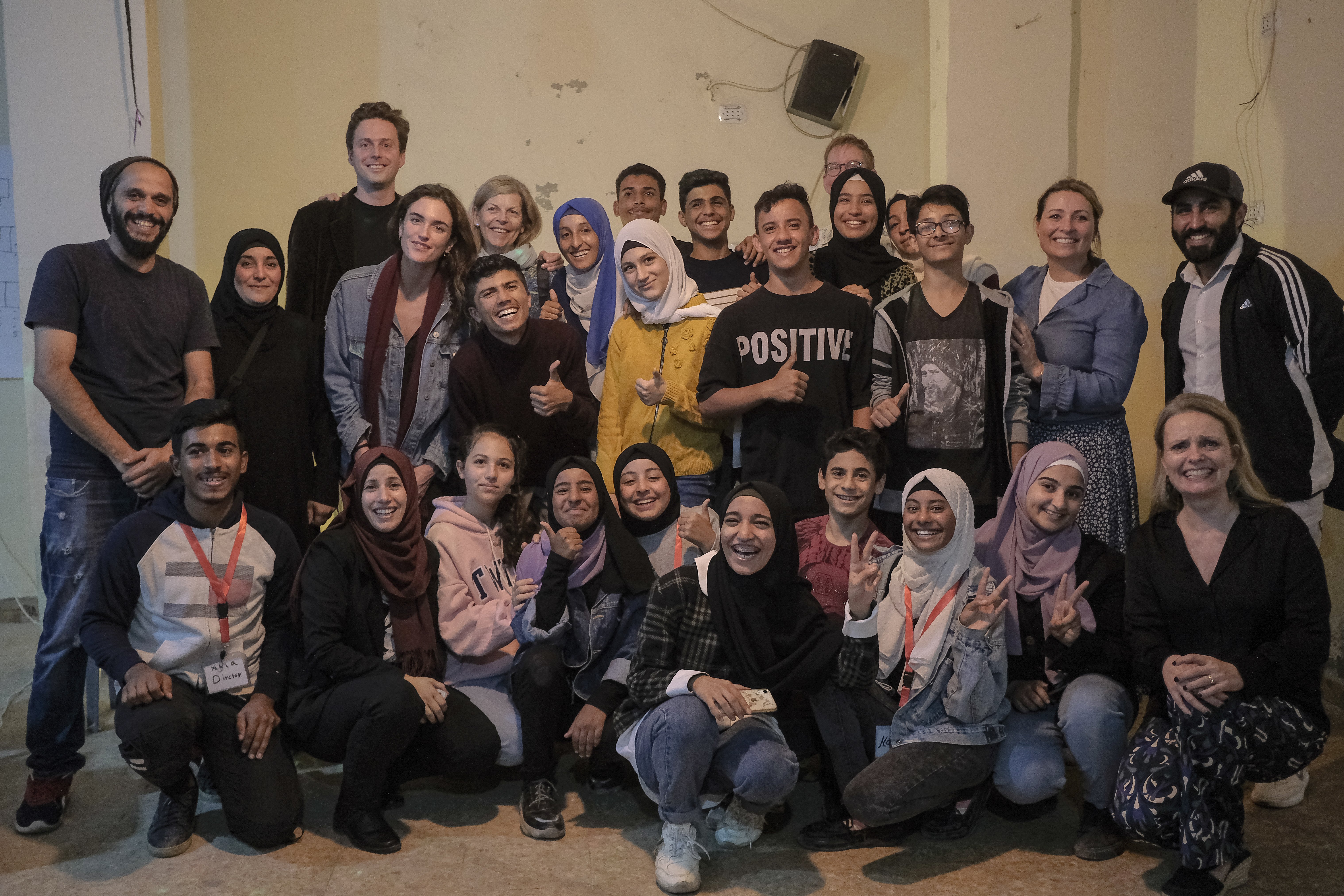 « From Down to Dusk » , un spectacle de jeunes Syriens à Chatila comme une fenêtre sur leurs rêves - L'Orient-Le Jour