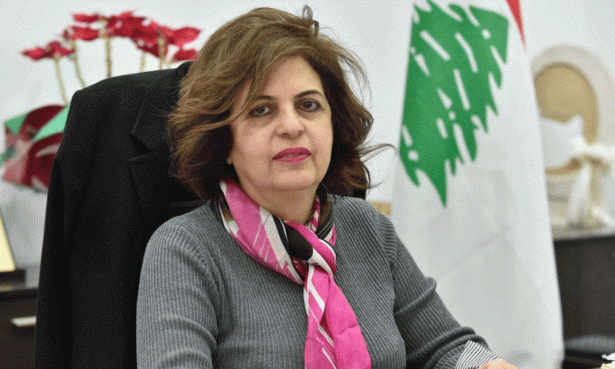 Hoda Salloum arrêtée dans le cadre de l'enquête sur le Centre d'enregistrement des véhicules Hoda Salloum arrêtée dans le cadre de l'enquête sur le Centre d'enregistrement des véhicules