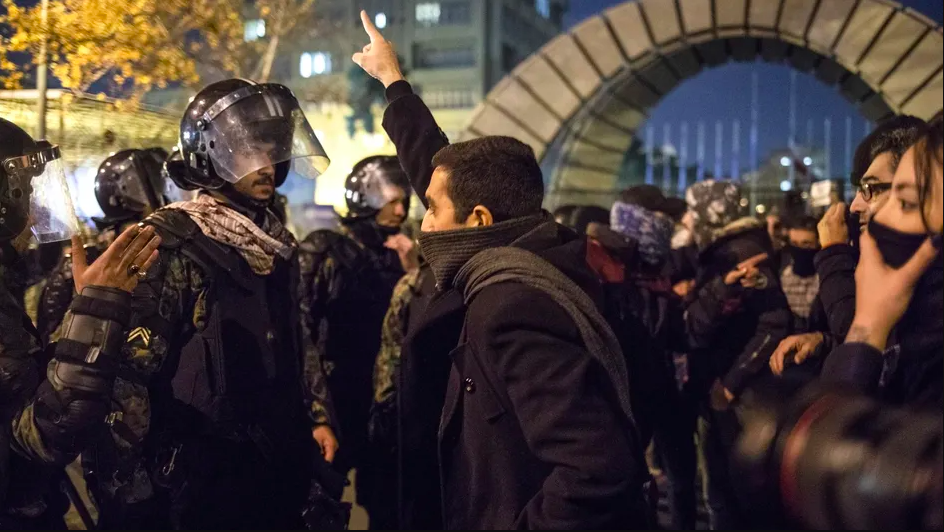 L’appareil sécuritaire iranien vacille mais ne rompt pas L’appareil sécuritaire iranien vacille mais ne rompt pas
