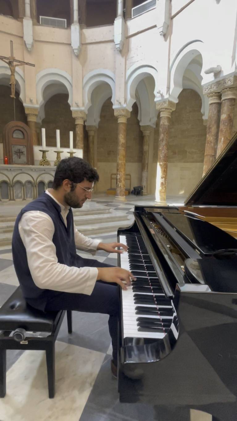 Omar Abboud, scientifique le jour, pianiste la nuit
