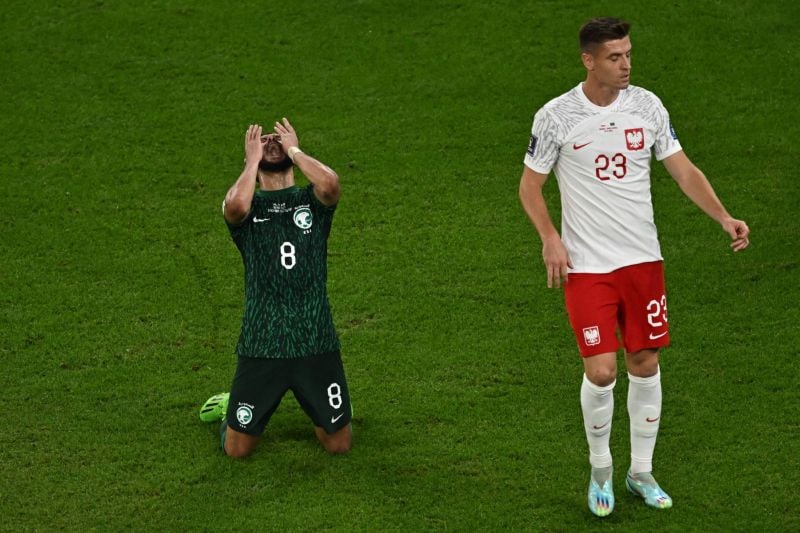 Lewandowski et la Pologne dominent 2-0 l'Arabie saoudite