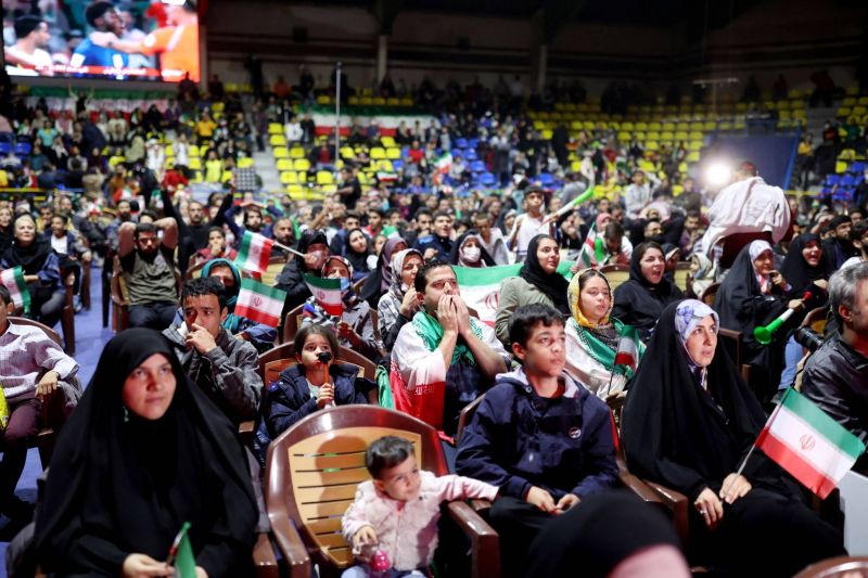 Un Iranien tué en célébrant la défaite de son pays