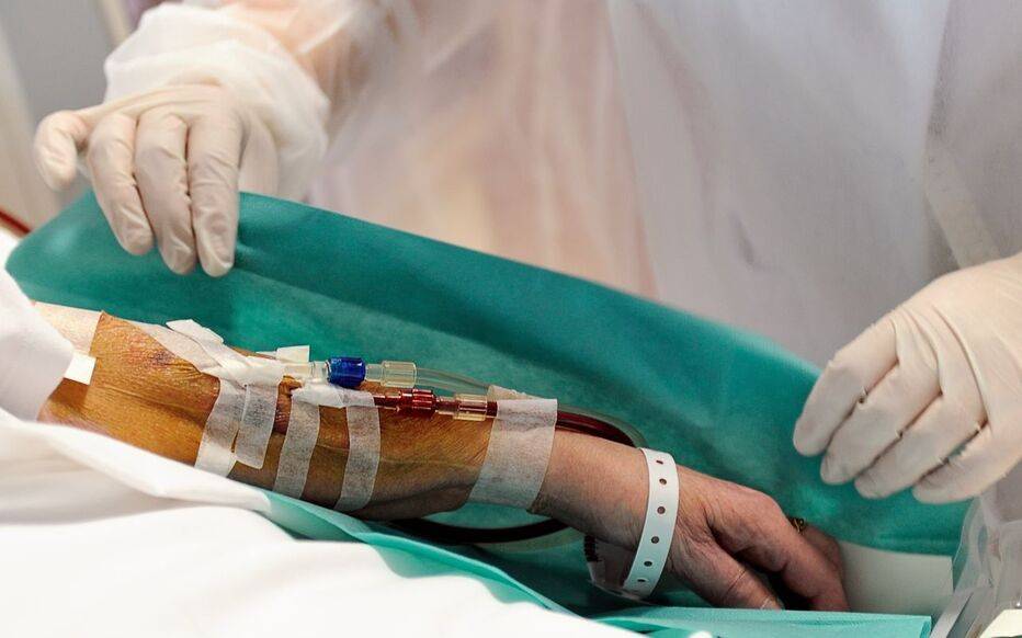 Hospitals may stop accepting some dialysis patients, union warns