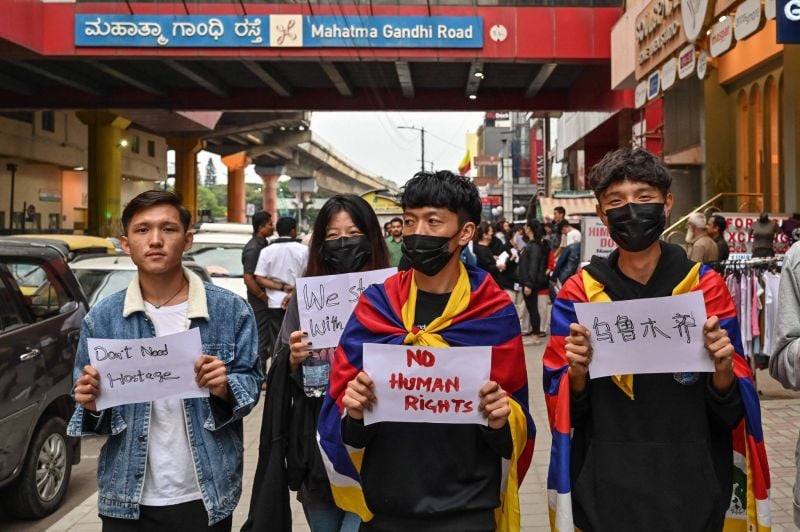 Après les manifestations, Pékin semble vouloir alléger le « zéro Covid »