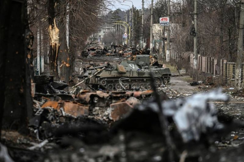 Bombardements russes : 40% du réseau électrique ukrainien toujours hors d'usage