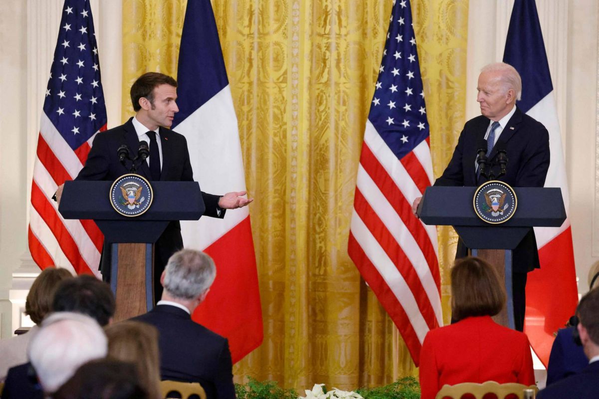 Macron and Biden urge Lebanon’s leaders to elect a president and advance reforms