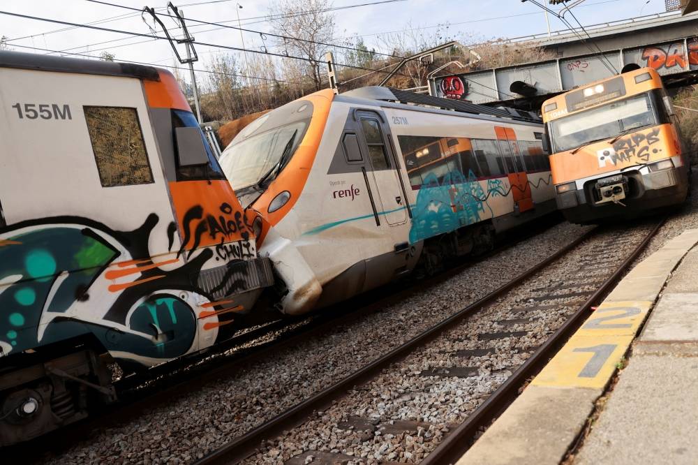 Accident ferroviaire : plus de 150 blessés légers Accident ferroviaire : plus de 150 blessés légers