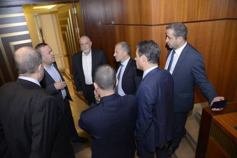 Bassil challenges Nasrallah: Tie between Moawad and the blank ballot