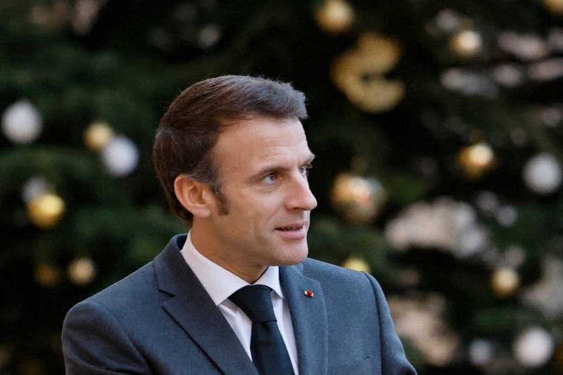Macron veut aider les Ukrainiens 