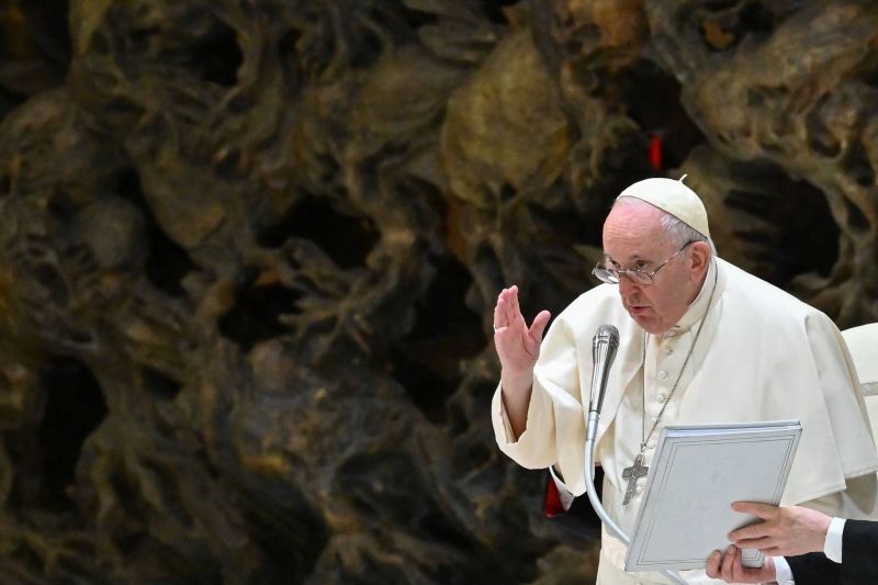 Le Vatican confirme des excuses à Moscou après des propos du pape