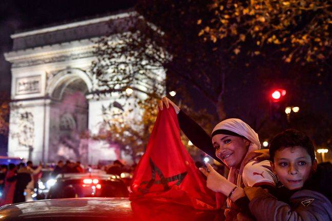 Français, marocains et « exaspérés » : les binationaux sommés de choisir leur camp