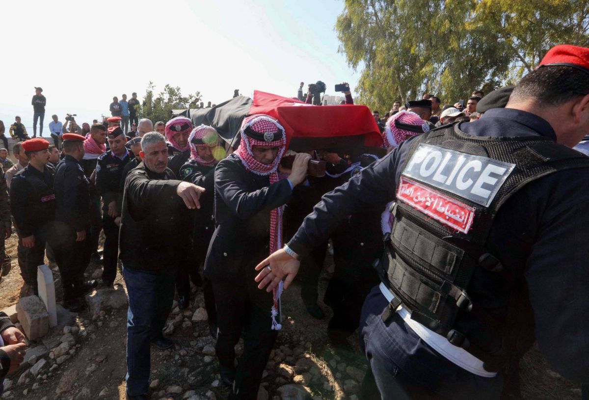 Un policier tué lors de heurts avec des protestataires en Jordanie