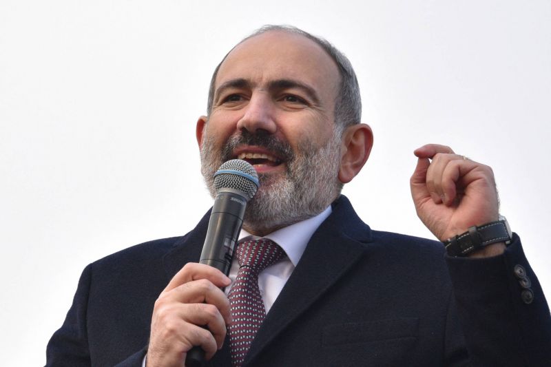 Le Premier ministre arménien déplore l'inaction des militaires russes au Karabakh