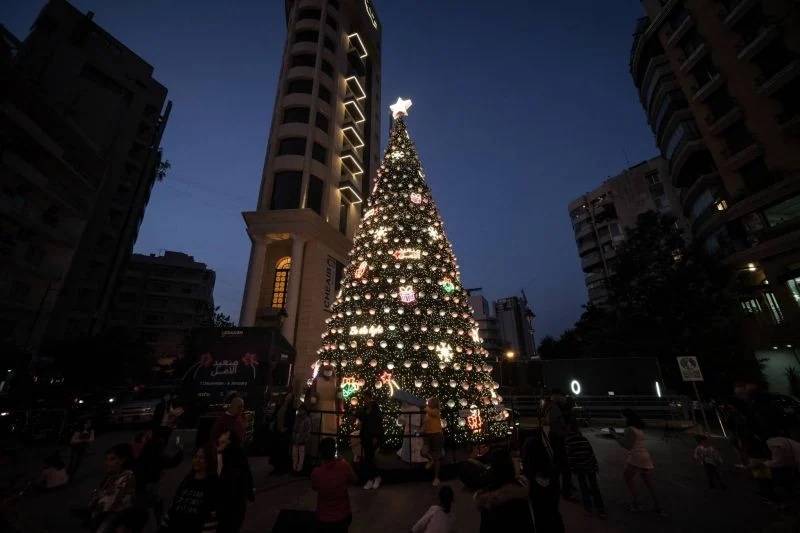 Amid the crisis, parents struggle to put their children in the festive spirit