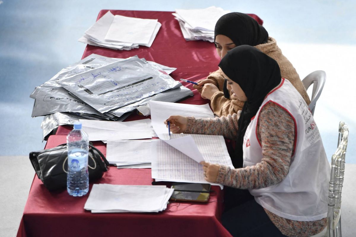 La Tunisie dans l’incertitude après le fiasco des législatives