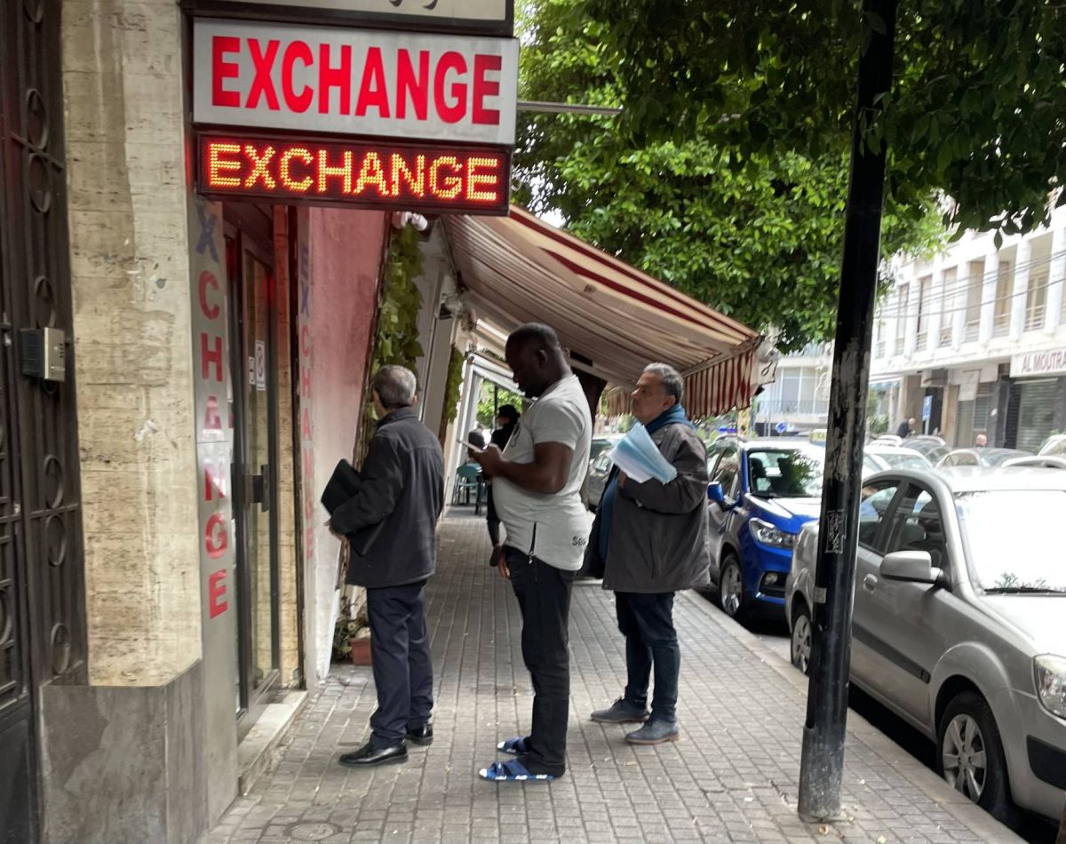 Taux de change : la BDL sollicite AM Bank pour entraîner les autres banques Taux de change : la BDL sollicite AM Bank pour entraîner les autres banques