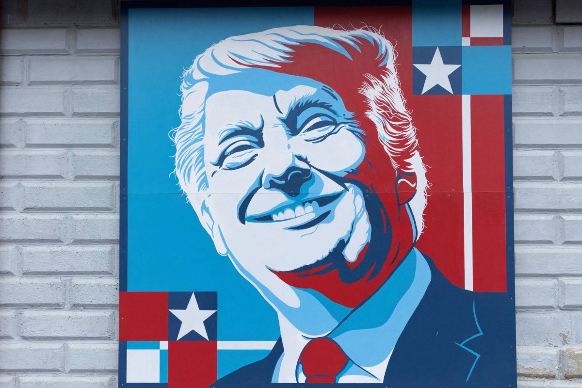 Trump ne devrait jamais occuper de nouvelles fonctions publiques, selon un rapport parlementaire