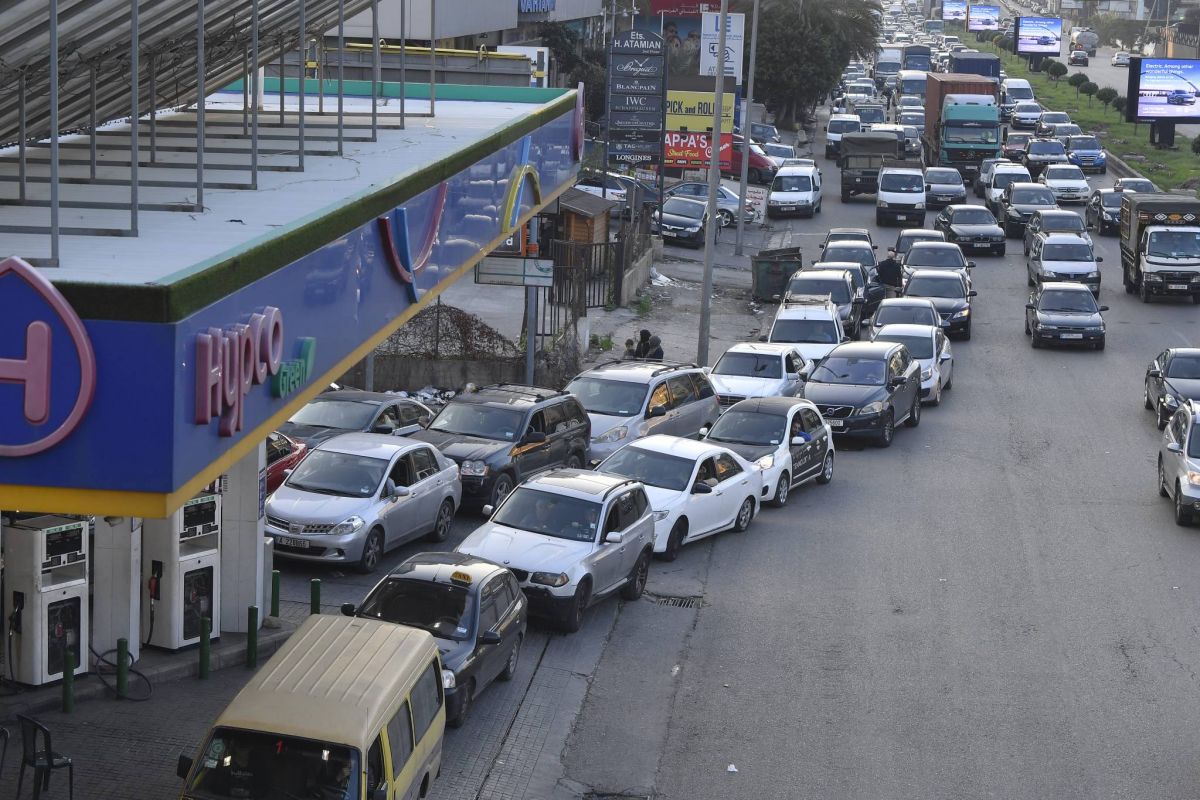 Les prix des carburants repartent fortement à la hausse après l'abandon de Sayrafa
