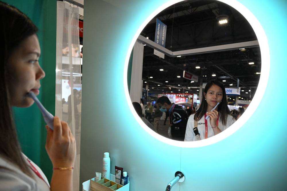 Miroir mon beau miroir, es-tu connecté à la machine à laver? Miroir mon beau miroir, es-tu connecté à la machine à laver?