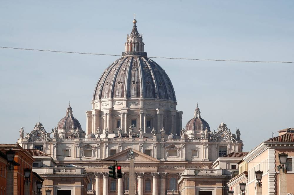 Le pape François présidera les funérailles de Benoît XVI le 5 janvier au Vatican