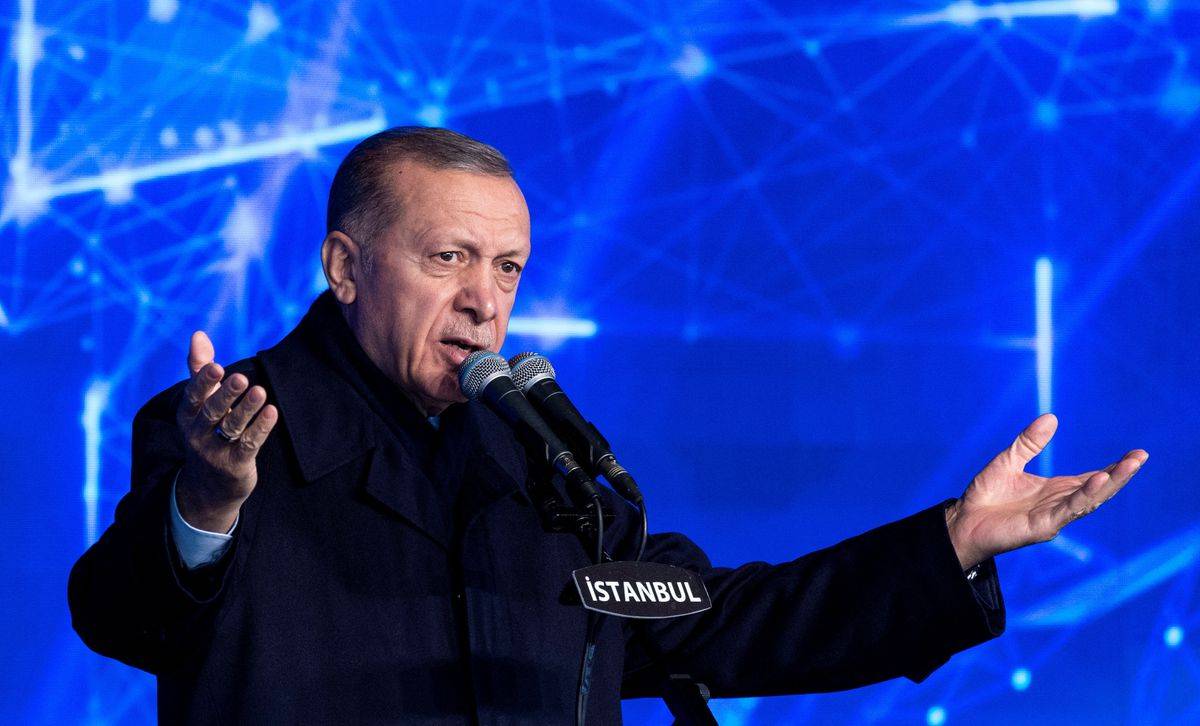 Turkey's exports hit record $254 billion in 2022: Erdogan
