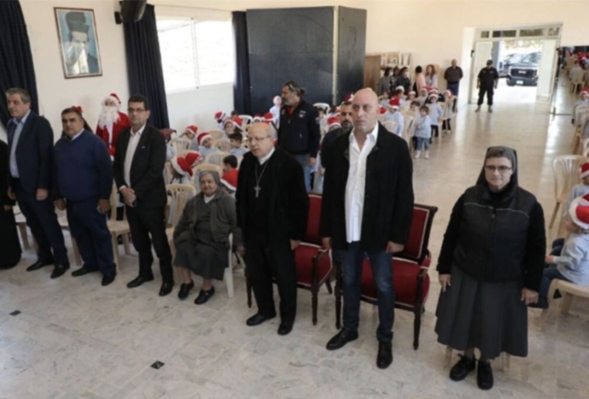 Enseignants et administratifs à l’honneur