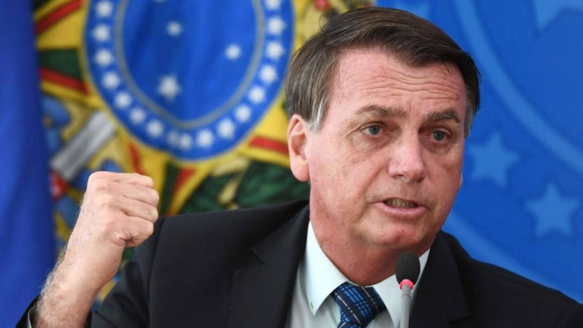 Jair Bolsonaro hospitalisé aux Etats-Unis, confirme son épouse Jair Bolsonaro hospitalisé aux Etats-Unis, confirme son épouse