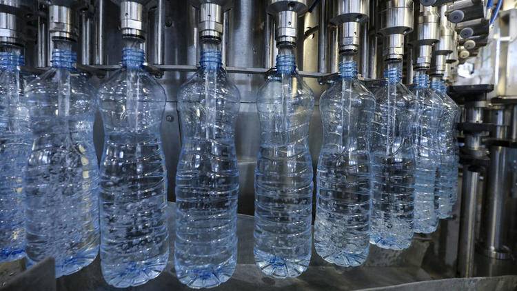 Water bottling plant in Bekaa shut down for breaking health code