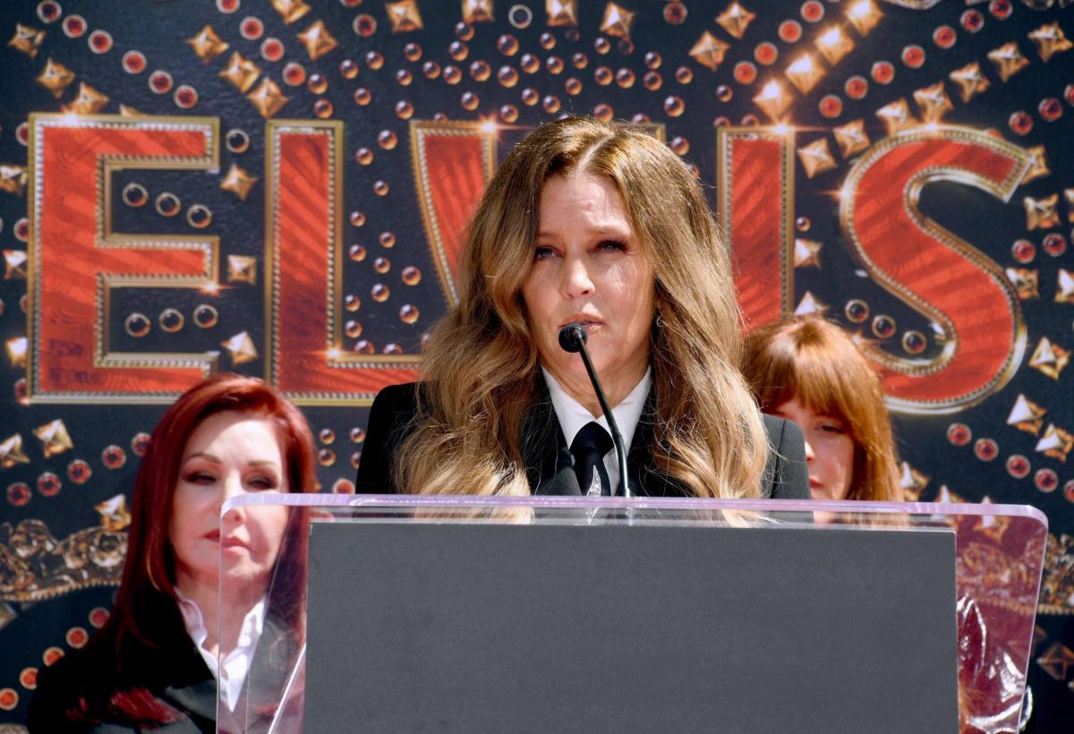 Décès de Lisa Marie Presley, fille unique du 