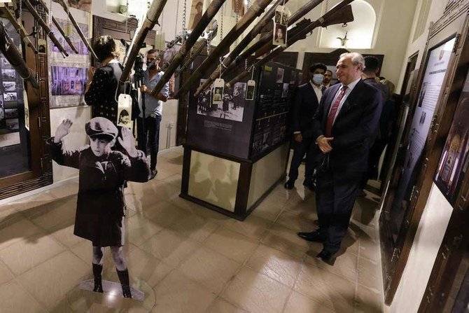United Arab Emirates to begin teaching Holocaust history United Arab Emirates to begin teaching Holocaust history