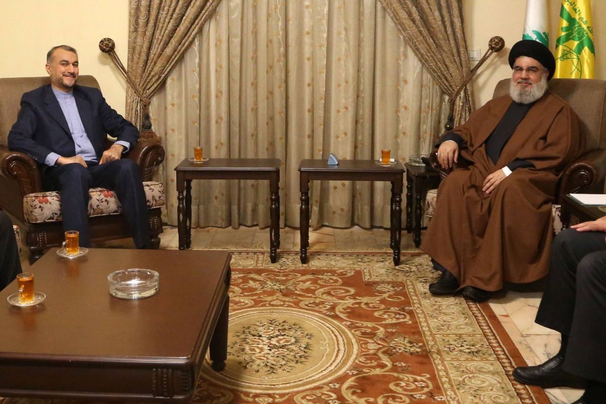 Abdollahian : L’Iran n’interfère pas dans les affaires intérieures du Liban