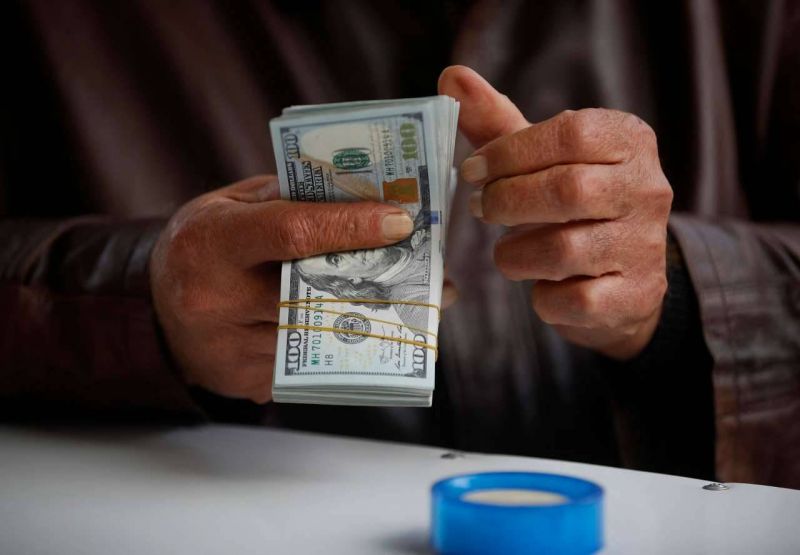 L’Irak se plie aux règles bancaires internationales, le dinar fait le yo-yo