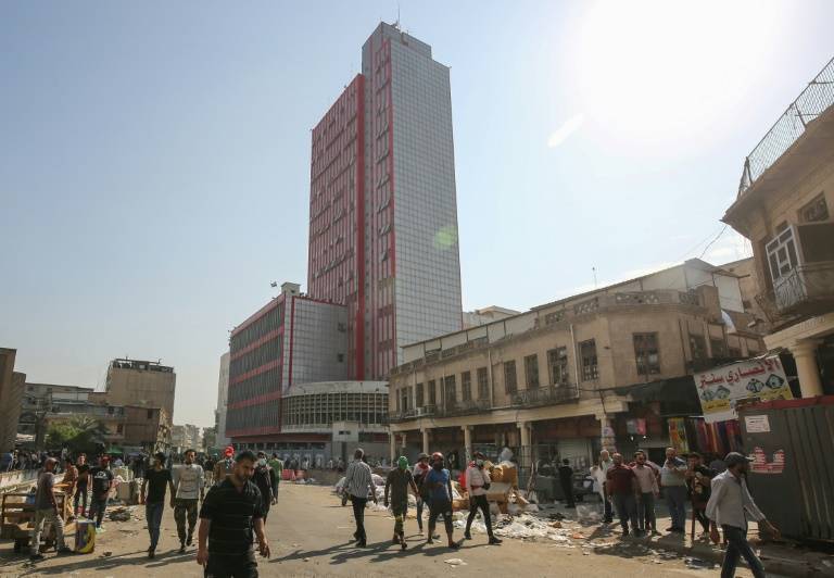 Départ du chef de la banque centrale sur fond de fluctuation du dinar