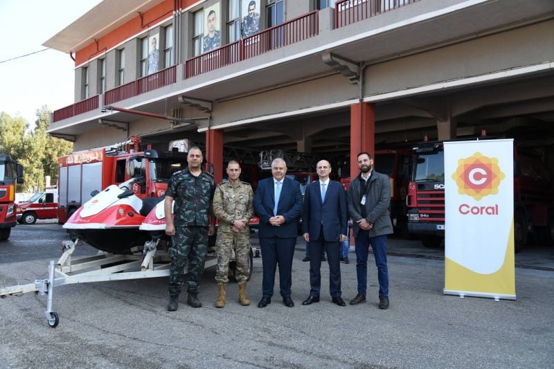 The Coral Oil Company Limited fait une donation de deux jet-skis au régiment des pompiers de Beyrouth