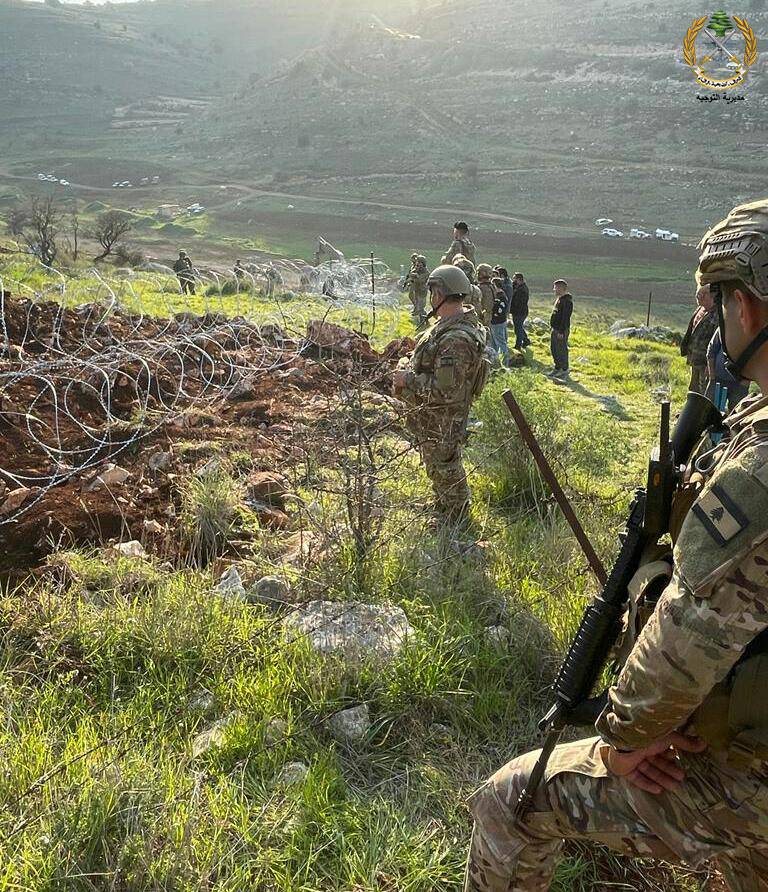 L'armée libanaise déplace un barbelé violant la Ligne bleue